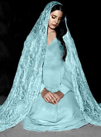 Lana Del Rey veil dress